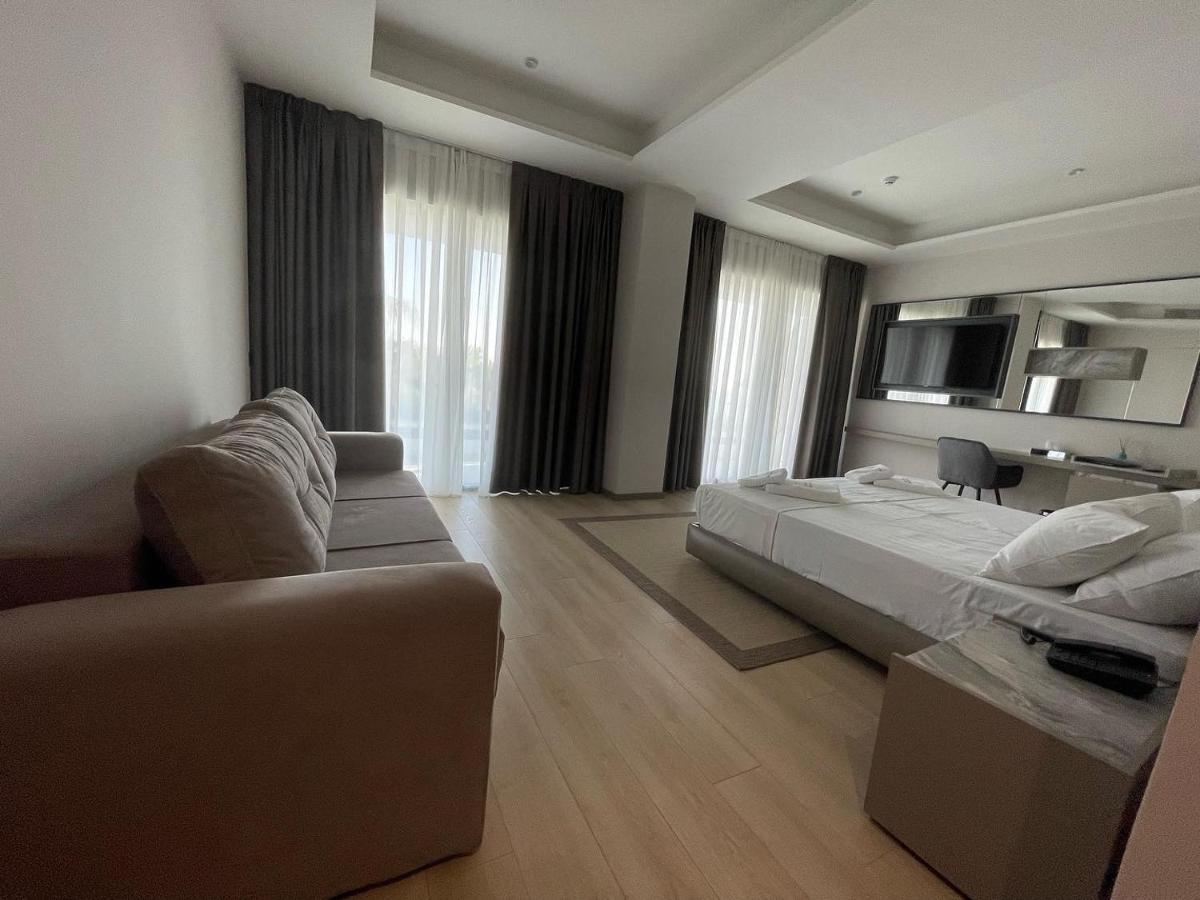 Stephen Seaside Hotel Dhërmi Buitenkant foto